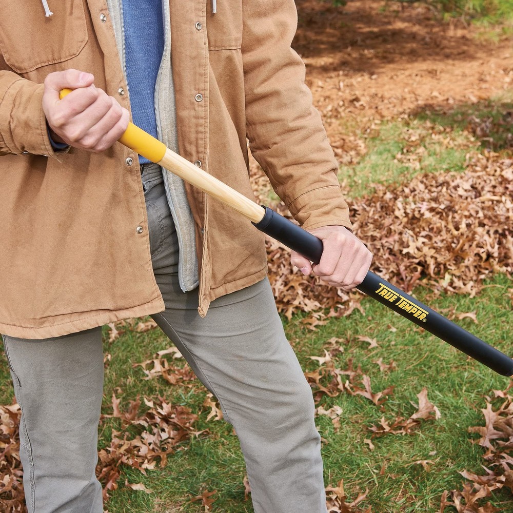 True Temper 30 Inch Clog Free Leaf Rake With Comfort Grip Handle
