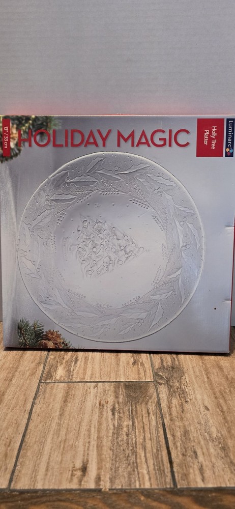 Luminarc Holiday Magic Holly Tree Glass Platter 13"