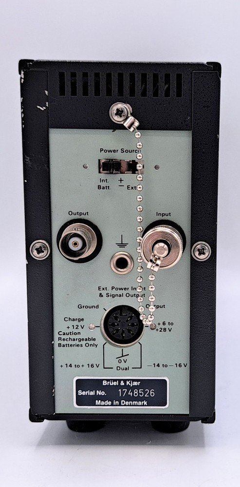 Bruel & Kjaer B&K Charge Amplifier Type 2635