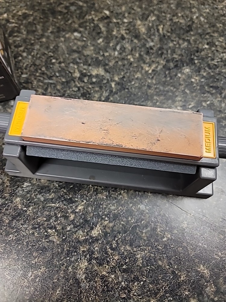 Smith's Sharpener 6" Tri-Hone Sharpening System Med/Fine/Coarse Knives & Tools