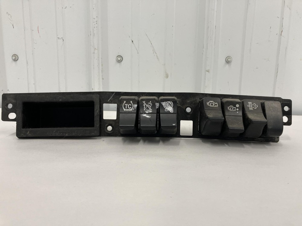 2012-2027 Kenworth T680 SWITCH Dash Panel - Used