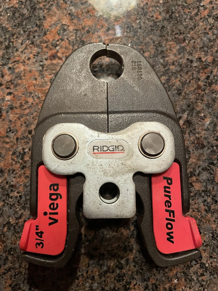 Compact Jaws for Pure Flow