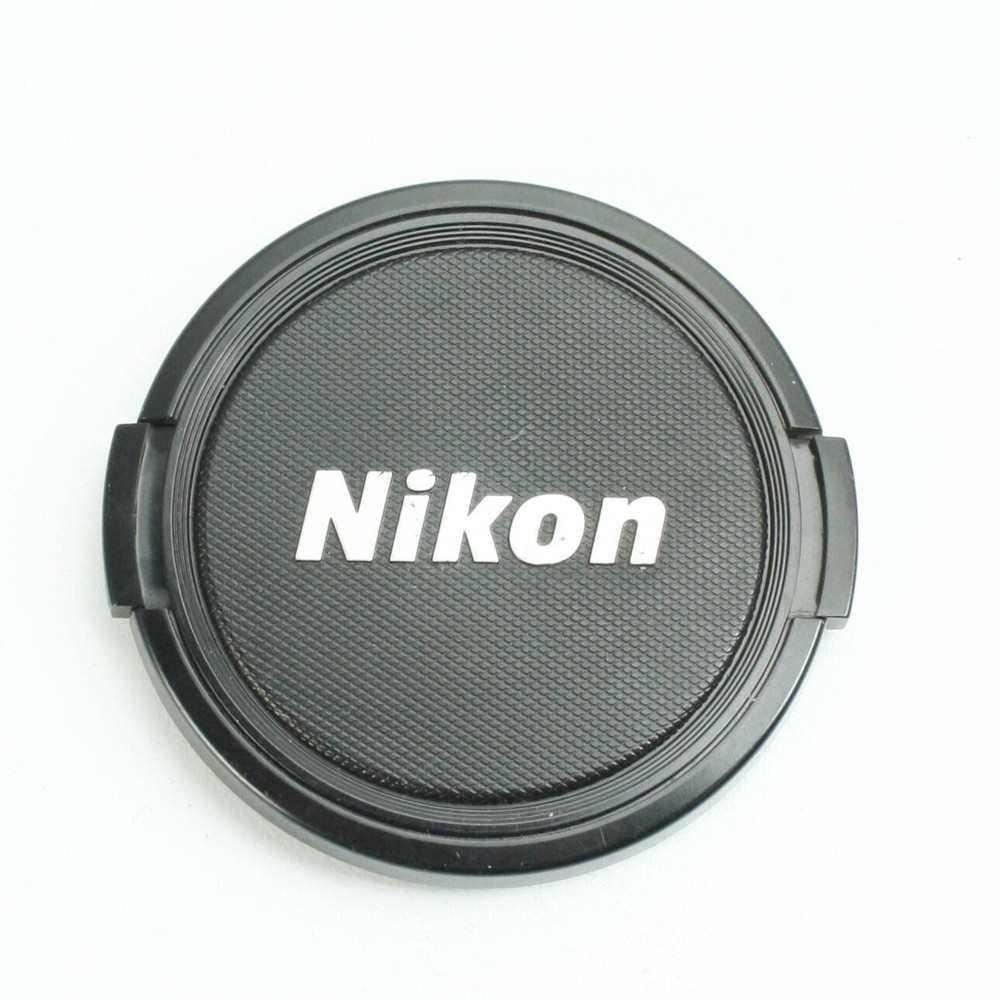 Nikon 58mm - Black/Silver Plastic - Snap-On Front Lens Cap