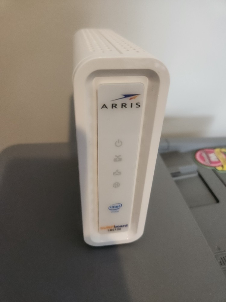 ARRIS SURFboard White SB6190 DOCSIS 3.0 Cable Modem internet computer 1.4gbps