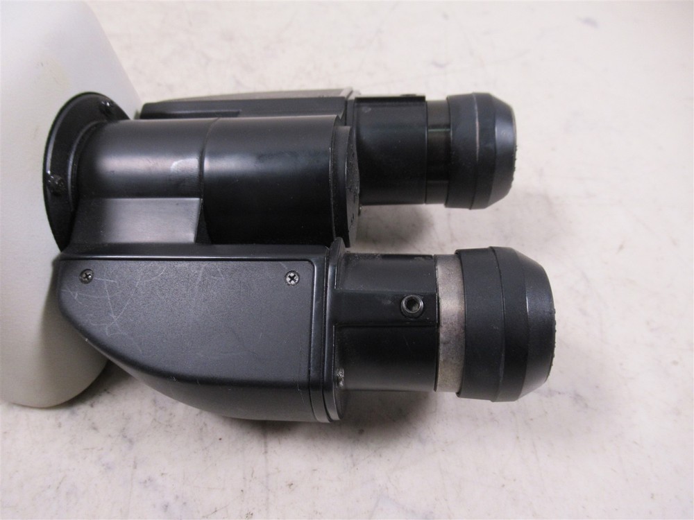 Nikon E2-TB Microscope Binocular Head with 2 Eyepieces for Eclipse E200