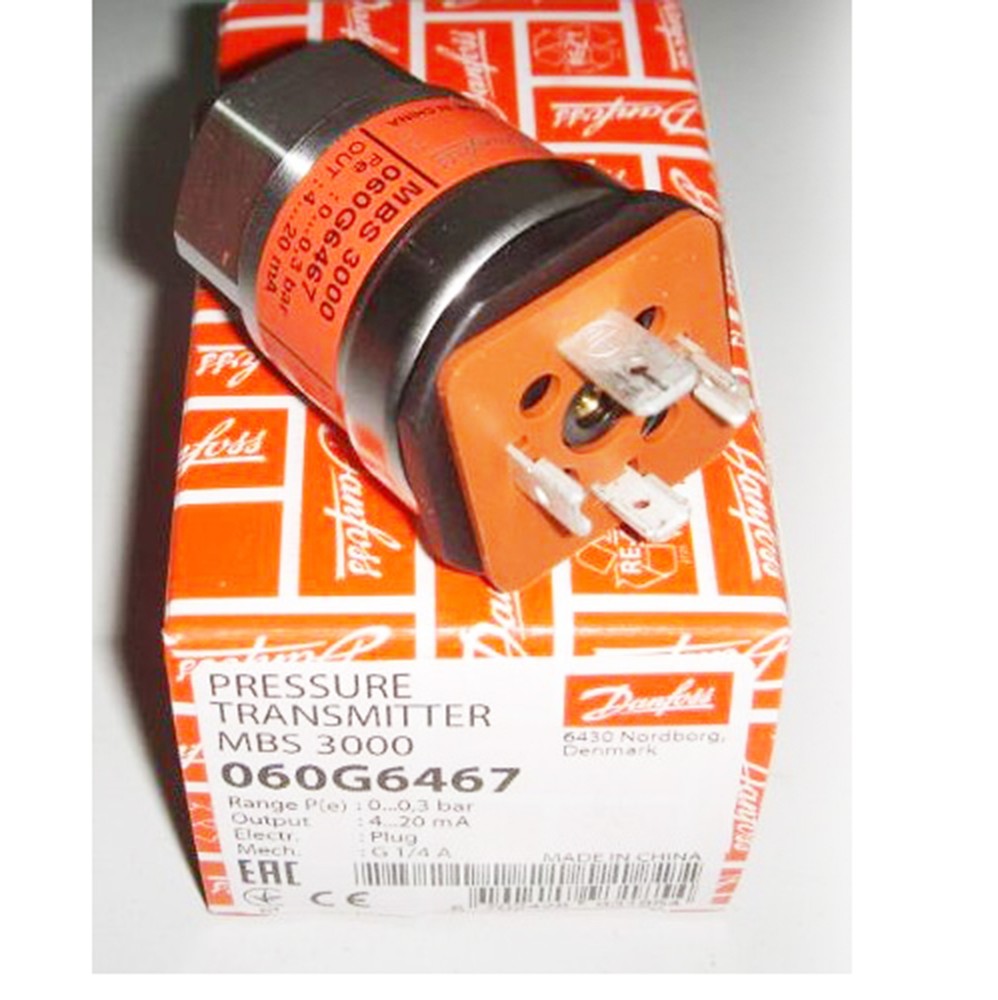 1PC DANFOSS MBS 3000 060G6467 Pressure Transmitter New--