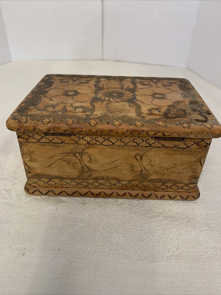 Vintage Hand Carved Cigarette Box