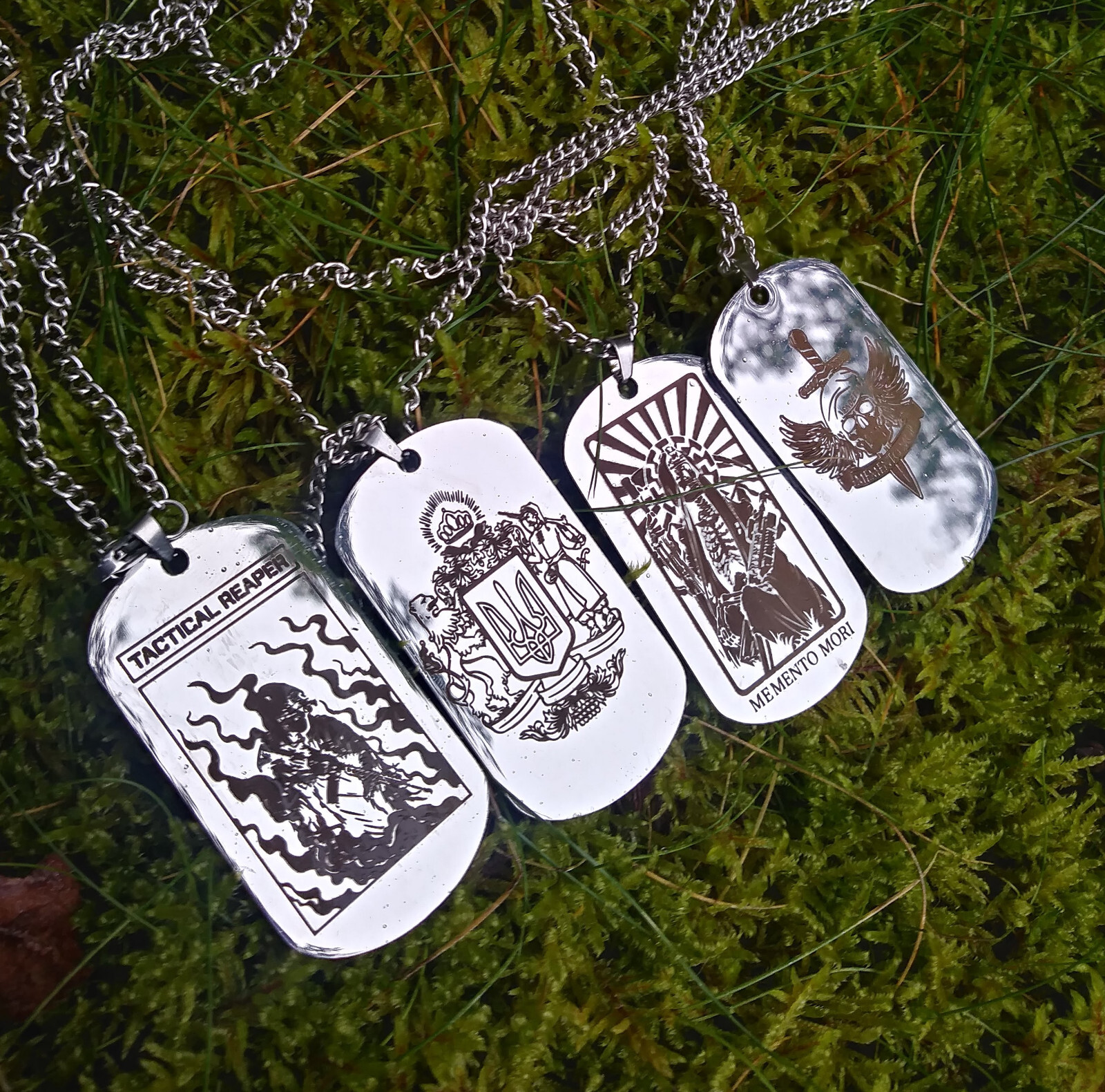 Russo Ukrainian War Dog Tag ID  Ukraine Great Coat of Arms Pray of warrior back