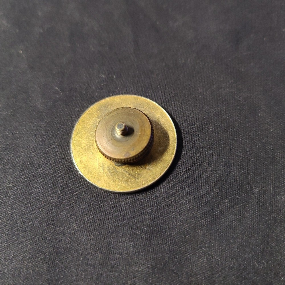 WWI US 7th Infantry Collar Disc Screw Back