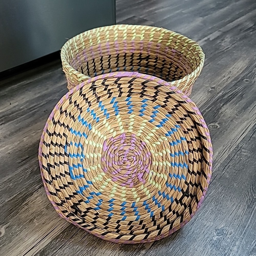 Colorful Straw Nesting Baskets (3)