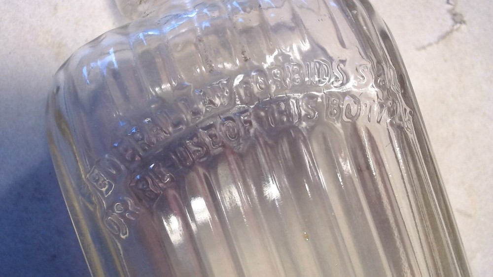 Clear Ribbed Alcohol Bottle Half Pint Glass