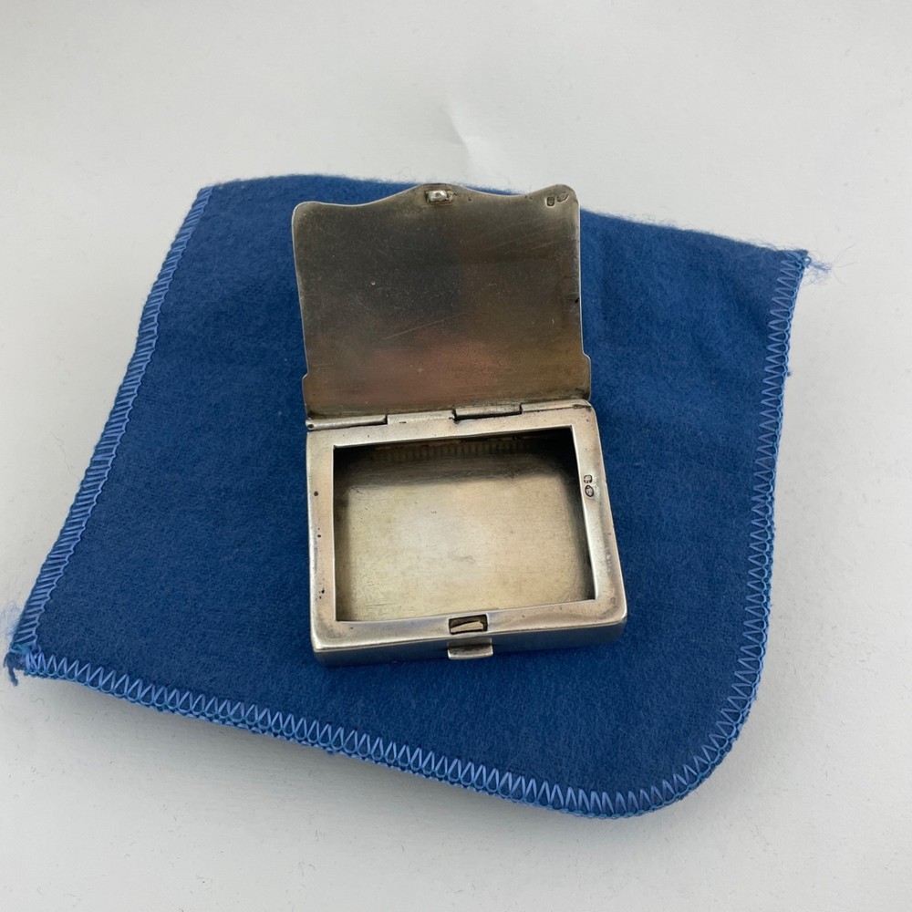 Vintage Silver Snuff Box or Pill Box Engraved Hinged Case 36g