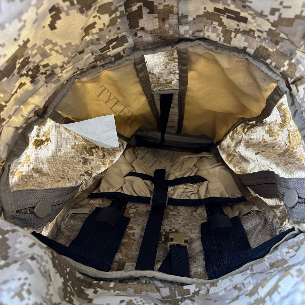 Mystery Ranch M4.0 Pack (M, AOR1)