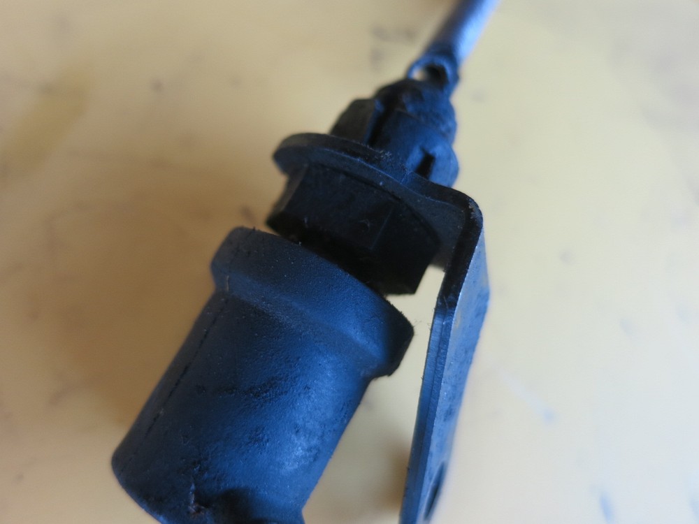 2001 YAMAHA R1 REAR BRAKE SENSOR