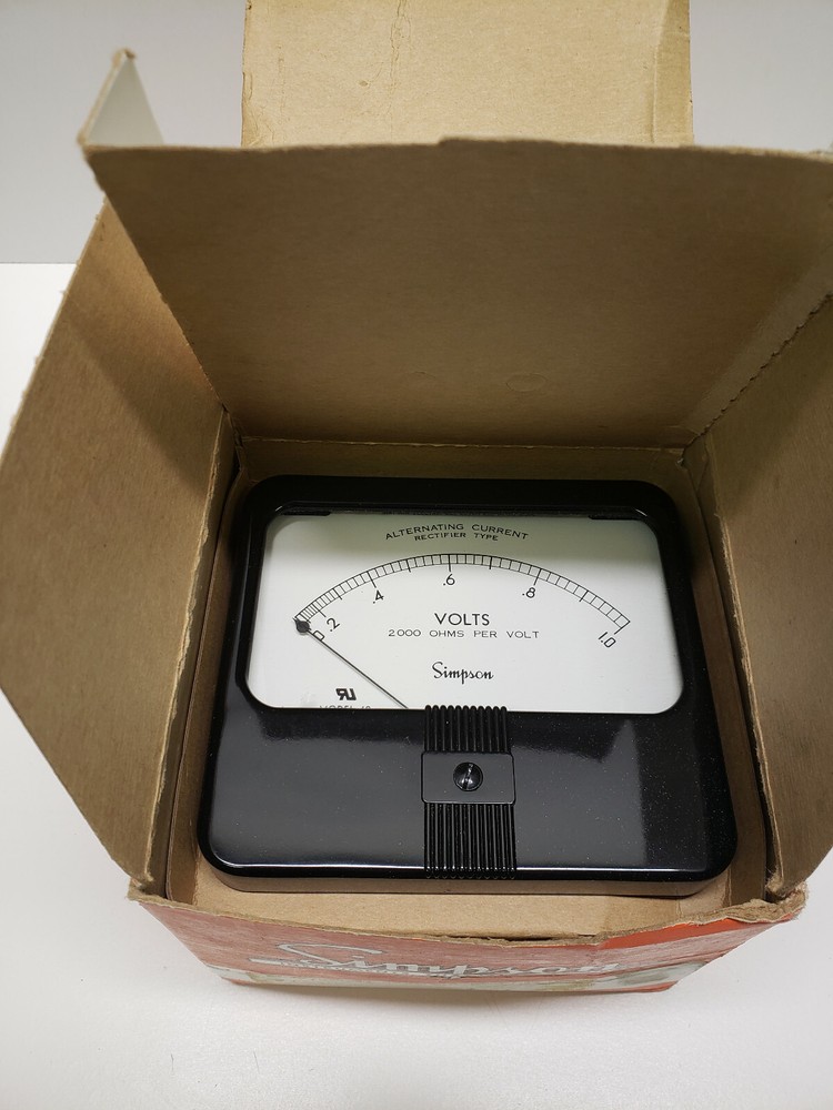 6625009015571 VOLTMETER Simpson