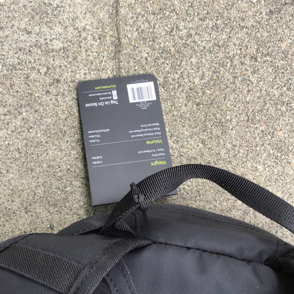 NWT BRUMATE Paragon Hydration Pack 7.5L Black Backpack 40oz Hydration System