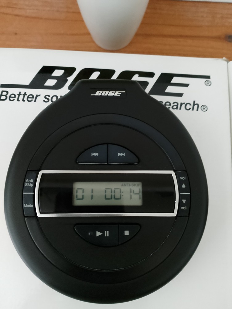 Bose PM-1 Portable CD Player Personal Discman Anti-Skip. Tested Working