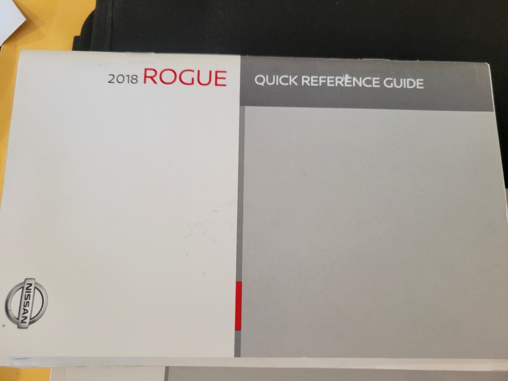 2018 NISSAN ROGUE OWNERS MANUAL & CASE (QUICK REF & CONN)