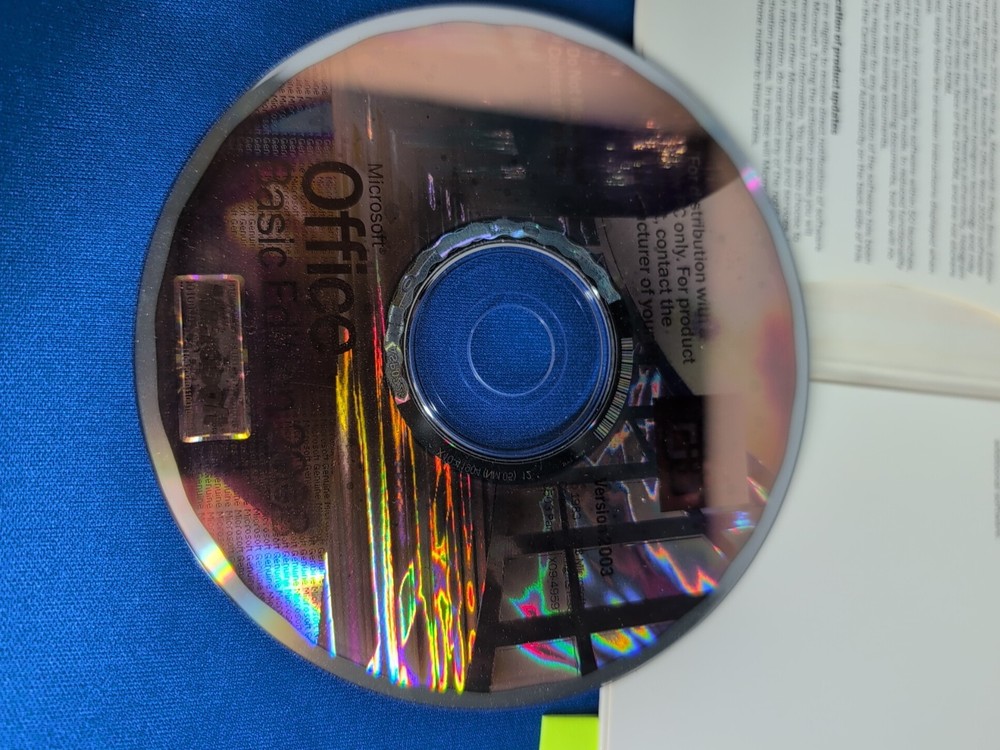 Microsoft Office Basic Edition 2003 CD with Product Key