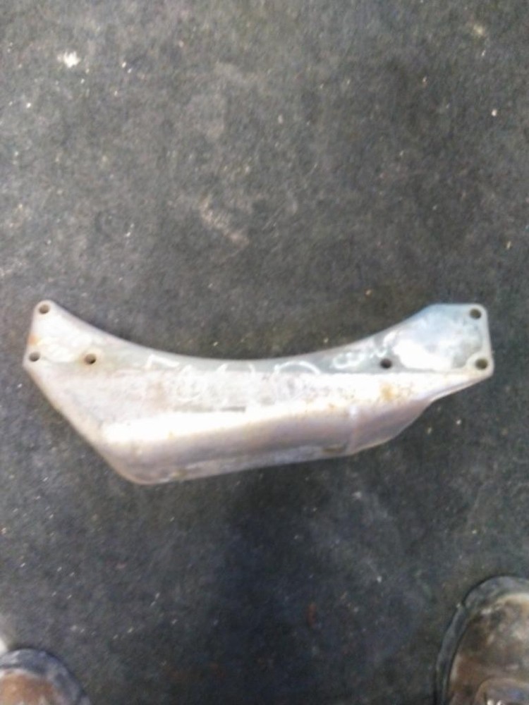 Replaces E4HT6028AA FORD LT8000 FRONT ENGINE MOUNT , MN