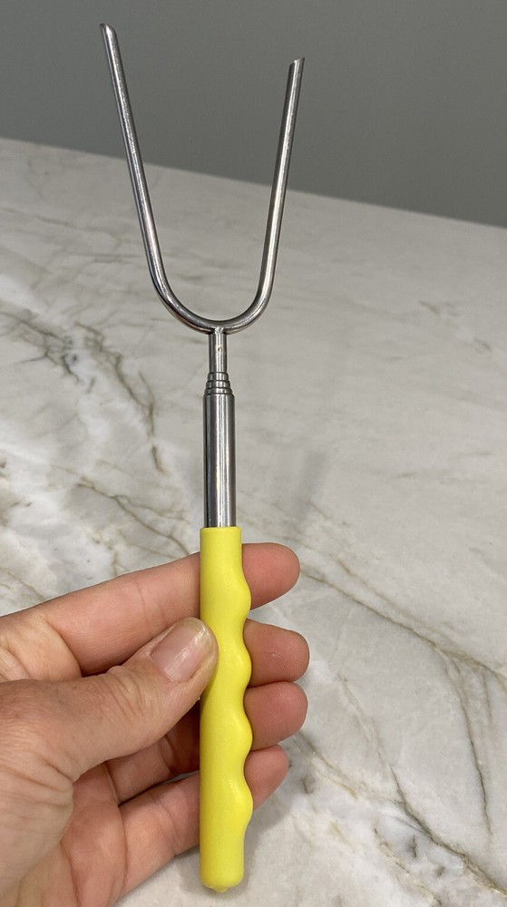 Yellow Handle Retractable Telescoping Camping Fork Marshmallow Hot Dog