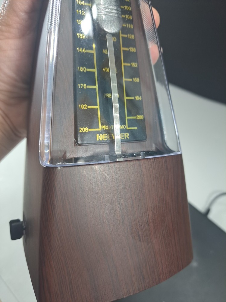 Neewer Windup Mechanical Metronome Plastic Wood
