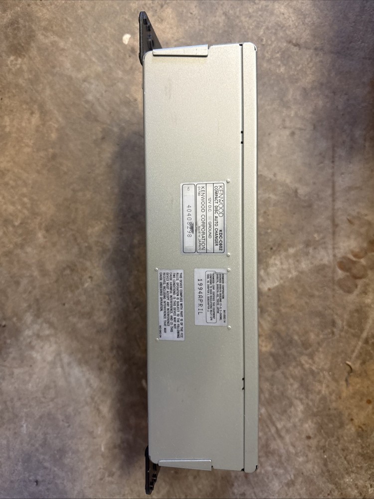 KENWOOD KDC-C602 COMPACT DISC AUTO CHANGER  UNTESTED as is