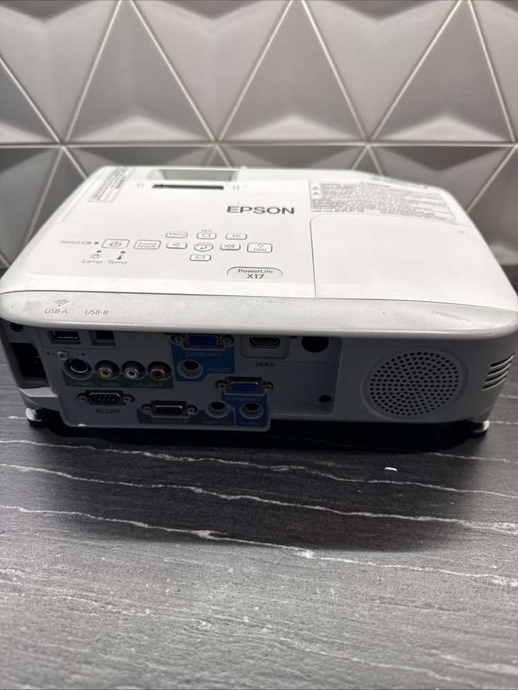 Epson PowerLite X17 3LCD Projector