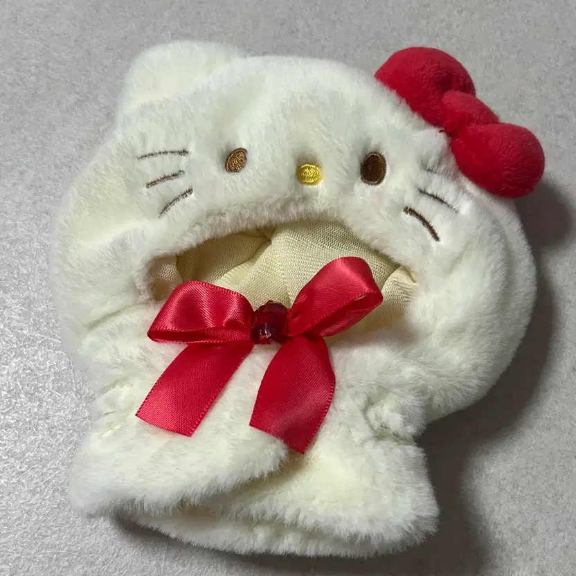 Hello Kitty Original Plush Costume Cape - New with Tag