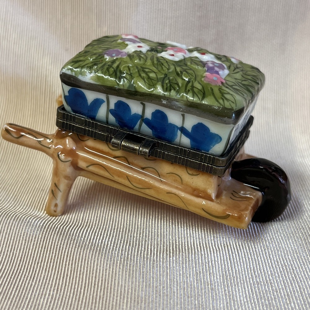 Flower Wheelbarrow Hinged Trinket Keepsake Box