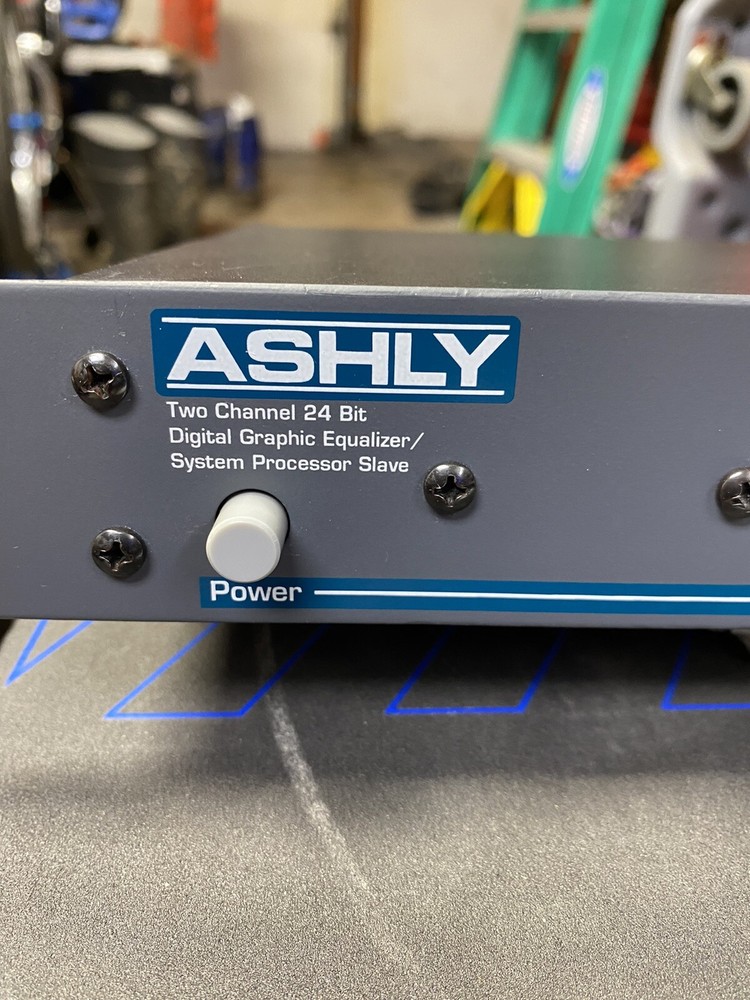 ASHLY digital graphic equalizer