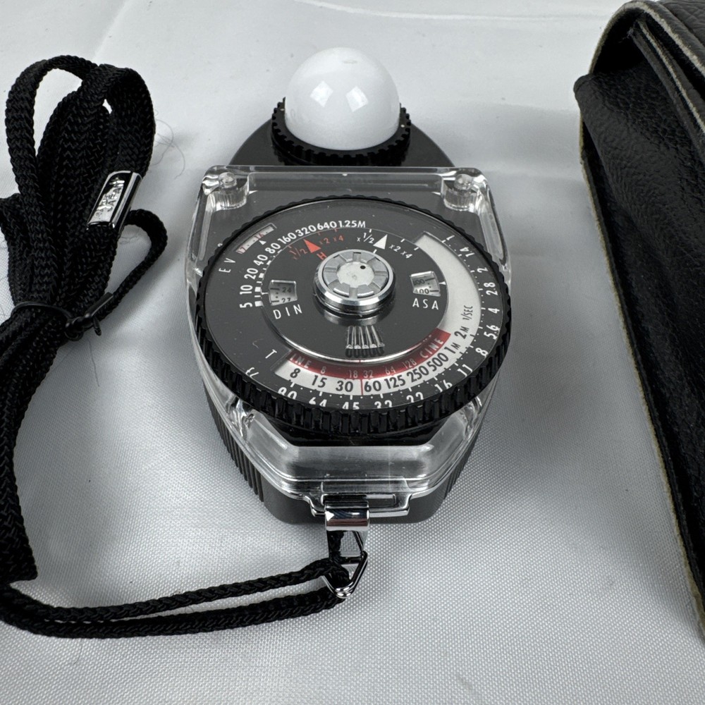 SEKONIC Studio Deluxe Exposure Meter L-398