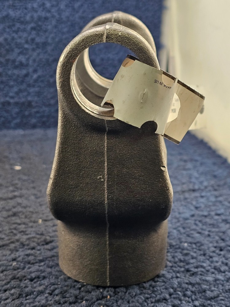 Weasler 804-3519: Implement 35 Yoke 1-3/16" Square Bore Replacement