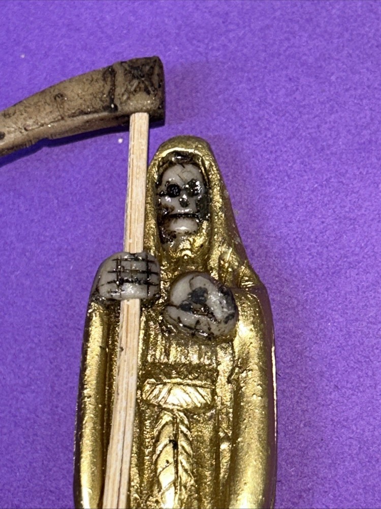 Santa Muerte Statue Gold 4in