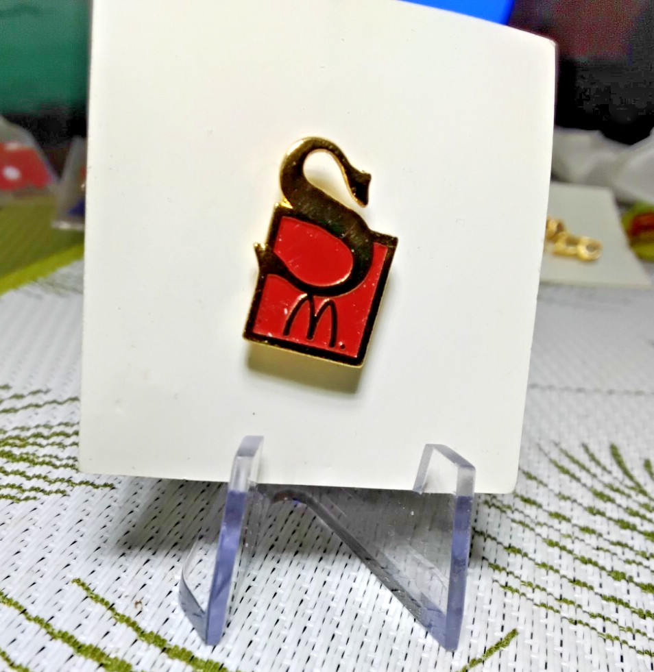 Service McDonald's Lapel Pin Vintage