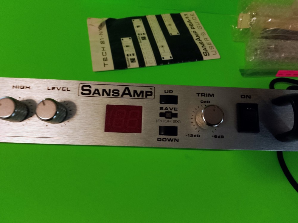Tech 21 Sansamp PSA 1.1 Guitar Preamp Rack Mount Processor