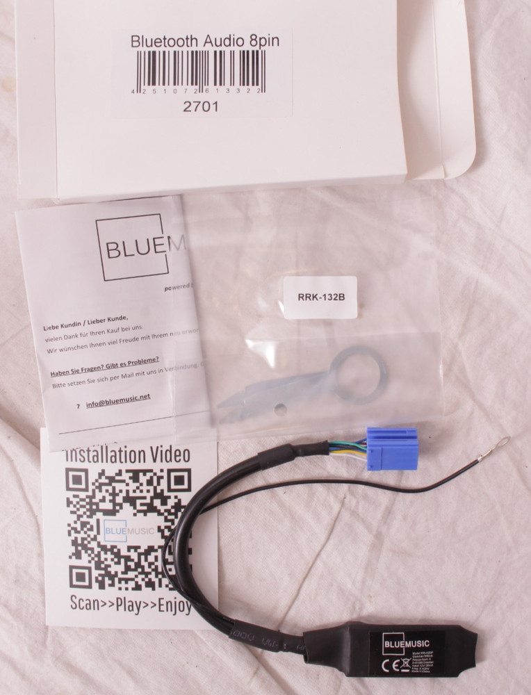 NEW BlueMusic Bluetooth Audio 8-pin adapter 2701