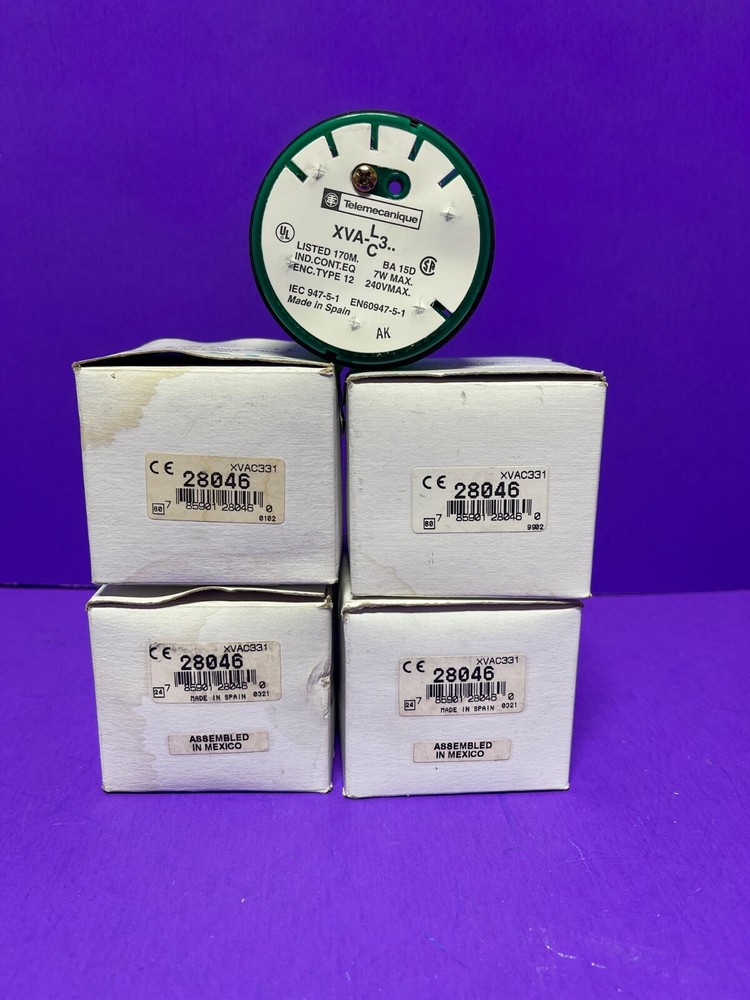 Telemecanique XVAC331 Green Stack Light Lens Only