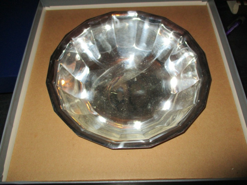 VINTAGE SILVER PLATE BOWL/DISH GORHAM HERITAGE NIB