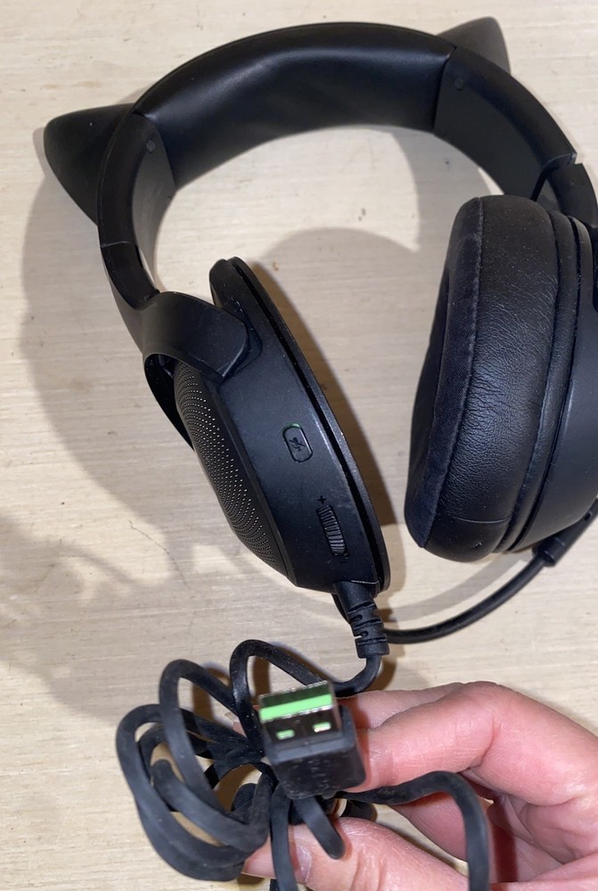 Razer Kitty Wired Gaming Headset with Kitty Ears Black