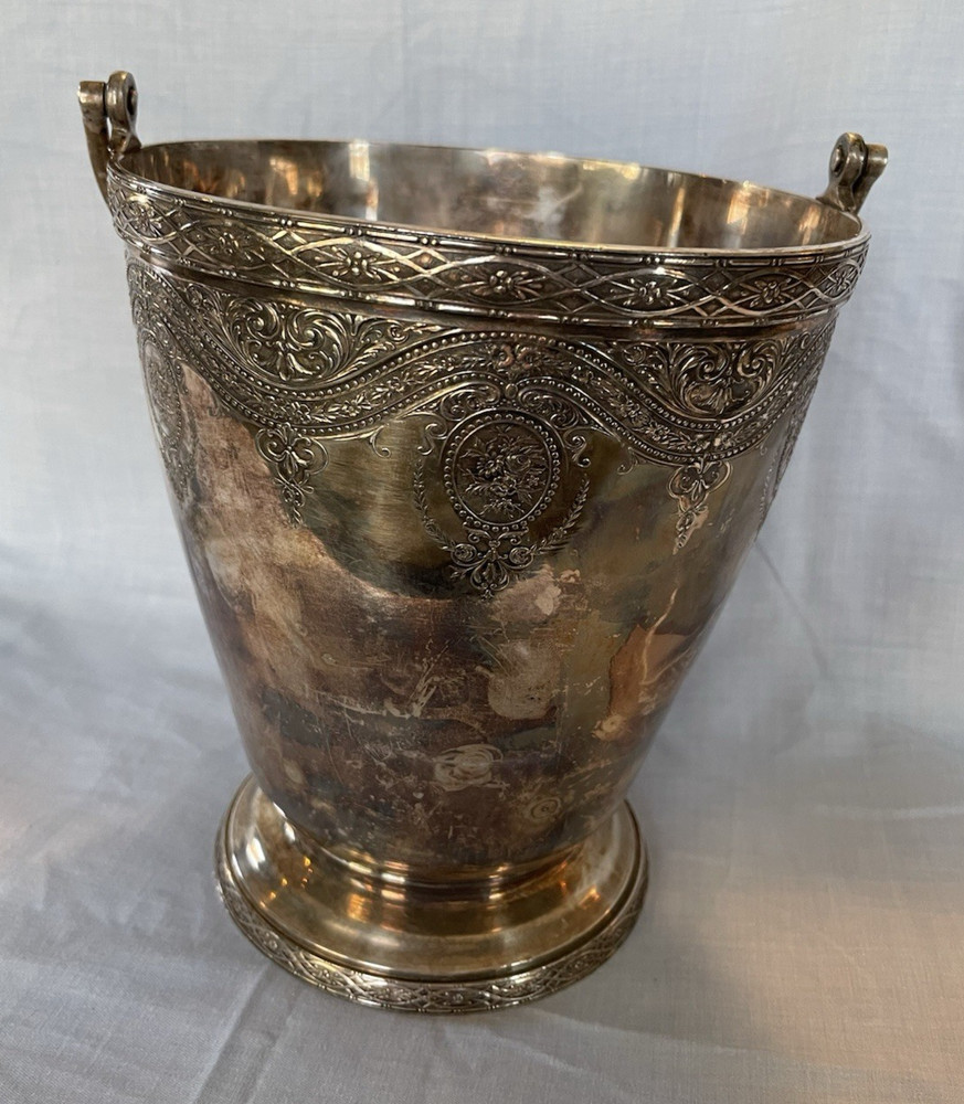 Wilcox Silver Plate Champange Ice Bucket-Duchesse Pattern