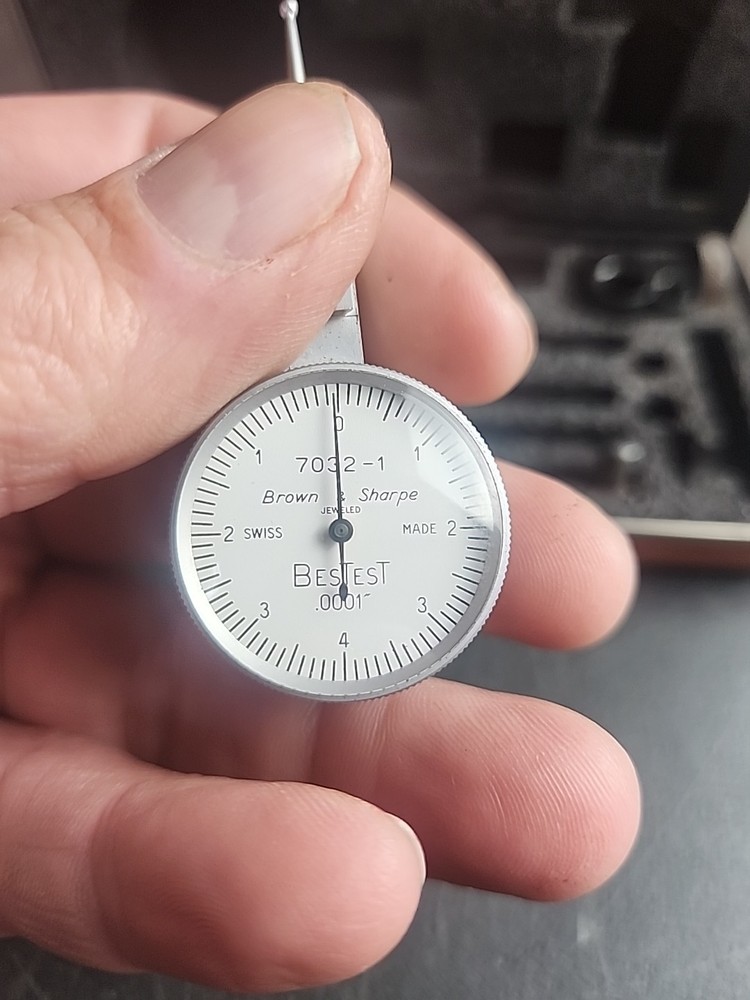 Brown & Sharpe 7032-1 .0001” Test Dial Indicator