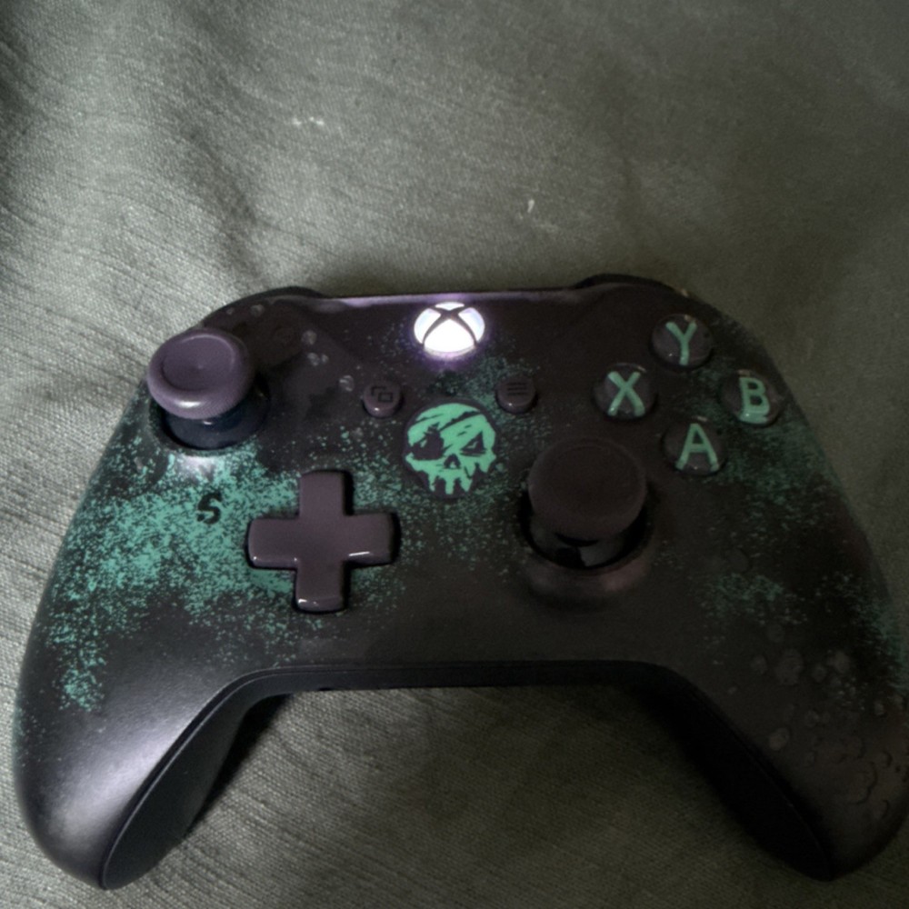 Sea Of Thieves Xbox Controller