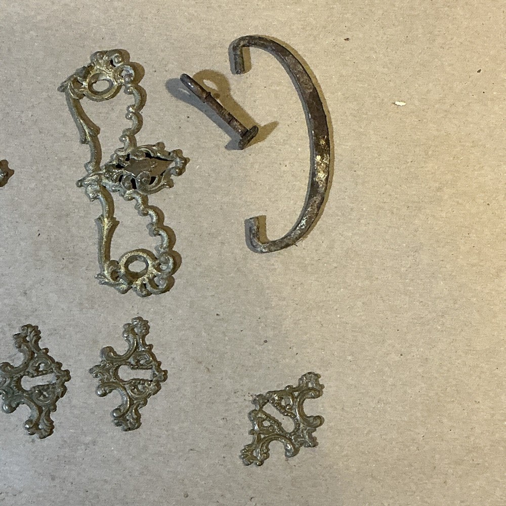 Set Of Misc. Cast Iron Victorian Drawer Pulls / Hardware As Is INV-AT22