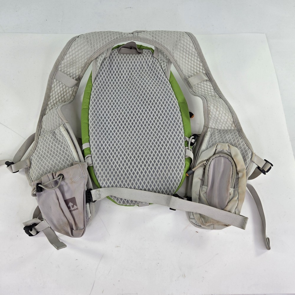 Nathan Intensity 2L Hydration Pack Backpack Running Vest Gray Green
