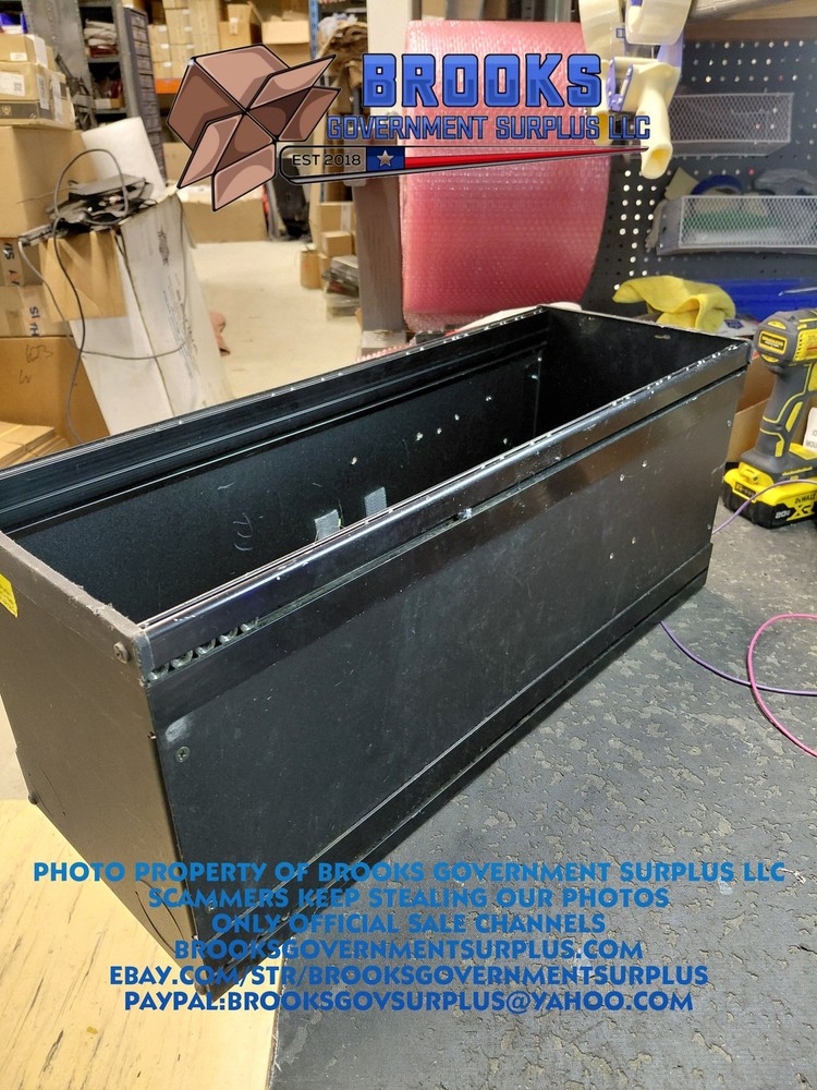 Havis C-2410-H center console USED