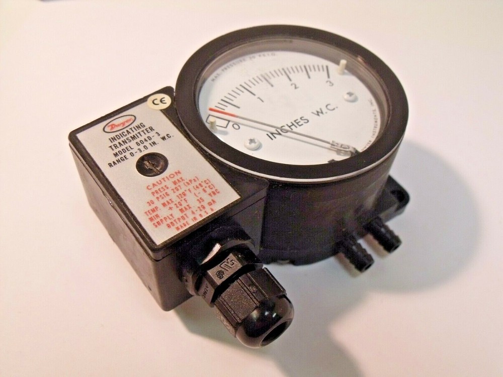 NIB Dwyer Model 604D-3 Series 600 Minihelic Diff Pressure Indicating Transmitter