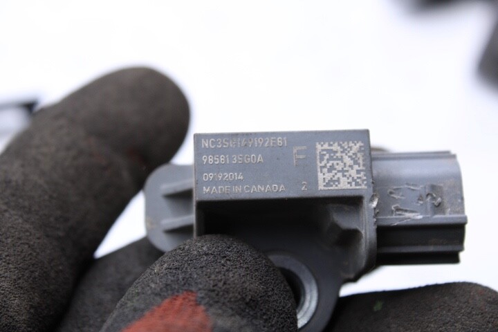 2016 - 2018 maxima front Sensor 98581 3SG0A 985813SG0A oem e48