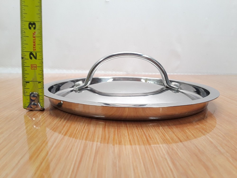 Staineless Steel Replacement Round Lid Medium Pots. Pre-owned.