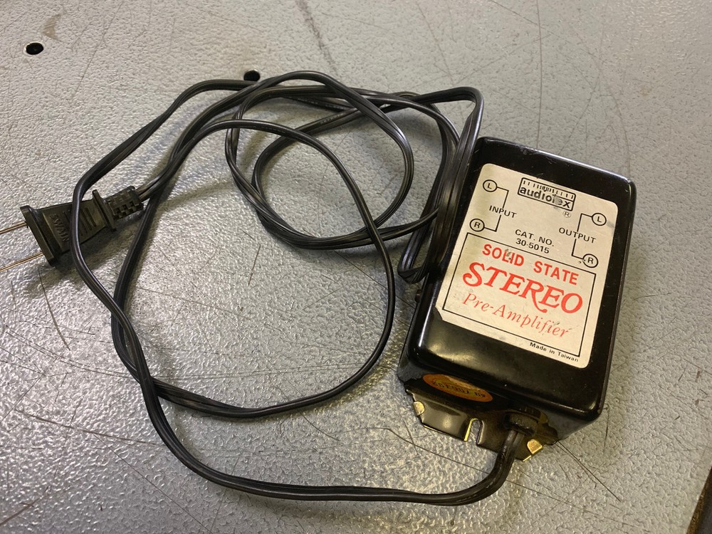 Vintage Audiotex Solid State Stereo Preamp Cat No 30-5015